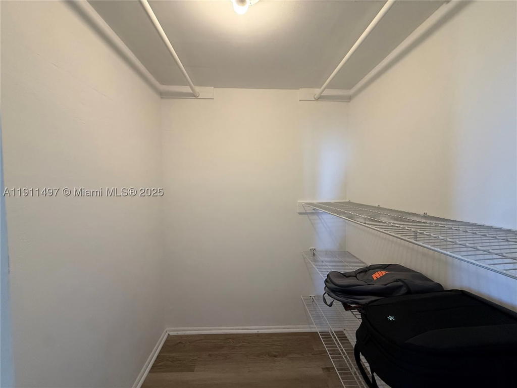 Real estate property located at 4310 12th Ct #302, Broward, Park South Eleven Inc Con, Lauderhill, FL