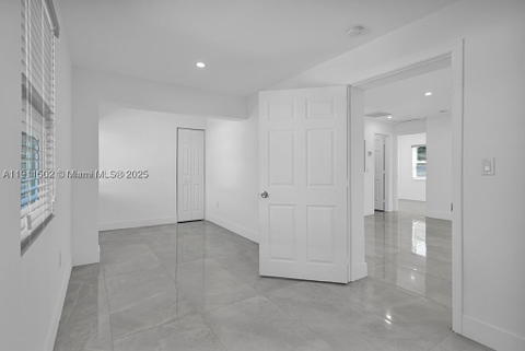 Real estate property located at 17961 2nd Pl, Miami-dade, North Ridge, Miami Gardens, FL