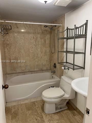 Real estate property located at 55 Ocean Lane Dr #1032, Miami-dade, Ocean Village Condo, Key Biscayne, FL