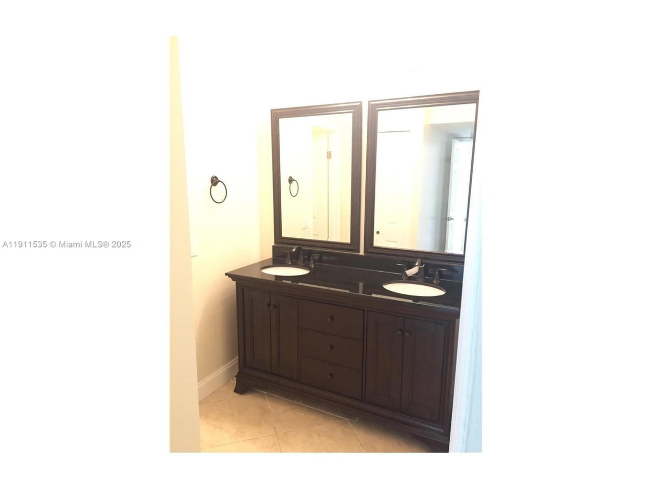 Real estate property located at 415 Lakeview Dr #104, Broward, Racquet Club Apts At Bona, Weston, FL