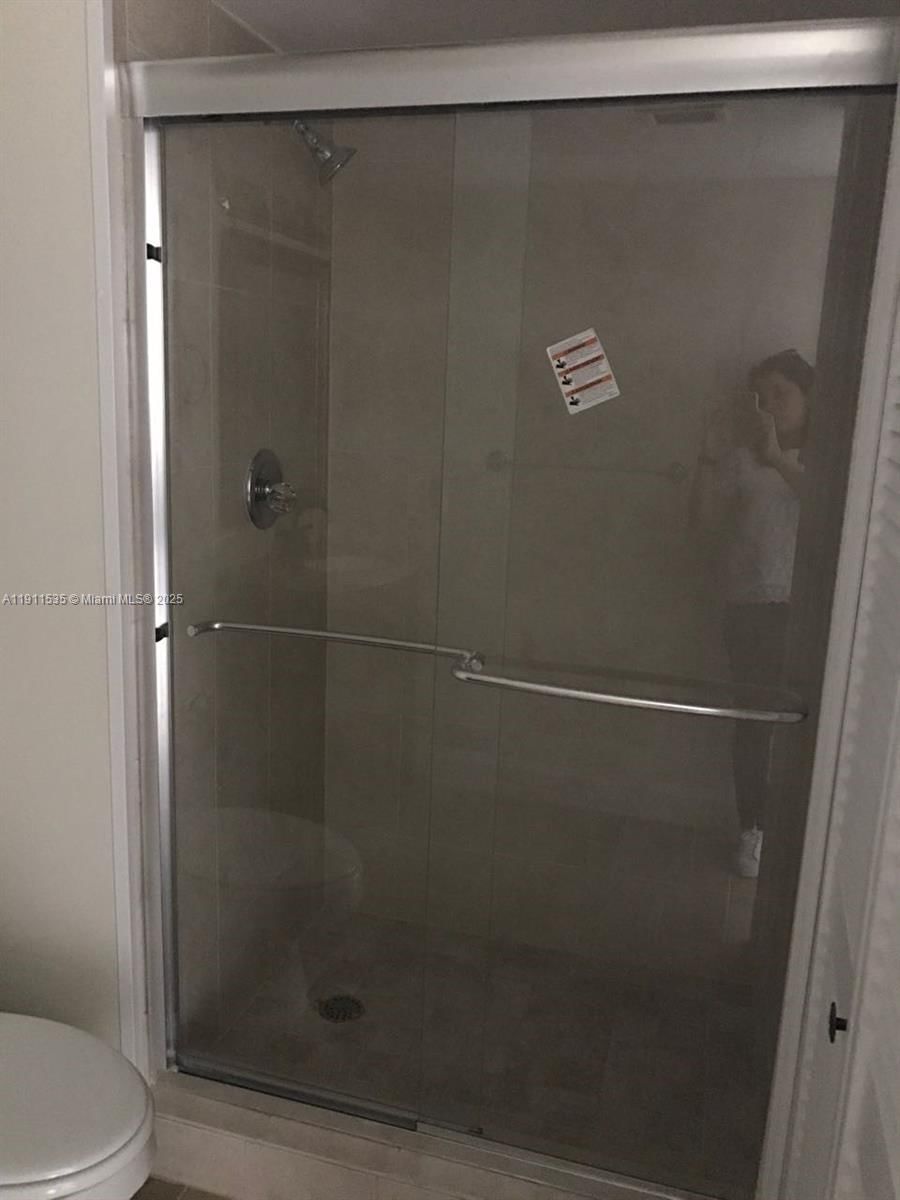 Real estate property located at 415 Lakeview Dr #104, Broward, Racquet Club Apts At Bona, Weston, FL