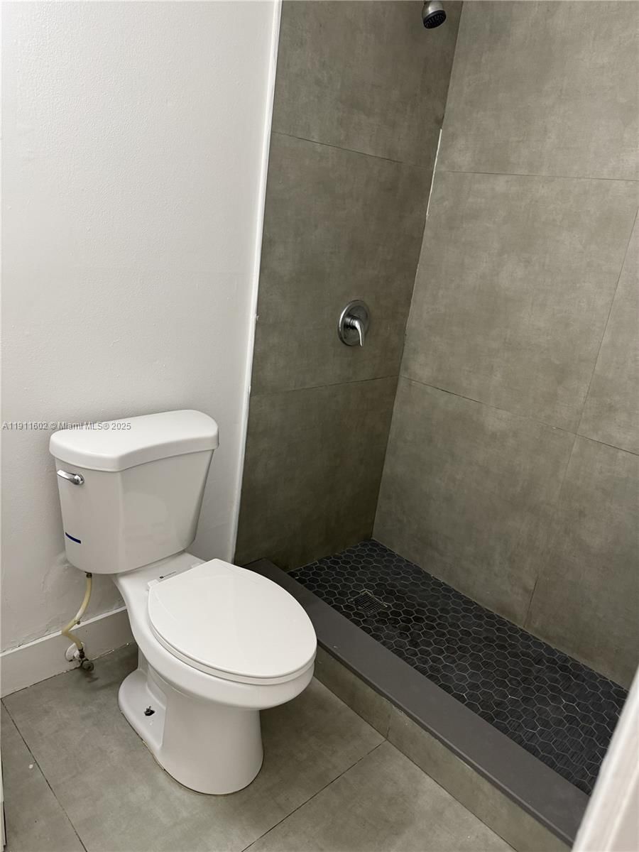 Real estate property located at 1200 50th Ave #208-3, Broward, Silver Palms Condo, North Lauderdale, FL