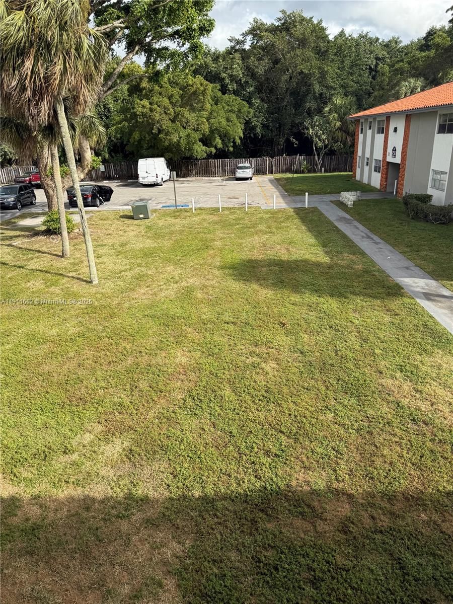 Real estate property located at 1200 50th Ave #208-3, Broward, Silver Palms Condo, North Lauderdale, FL