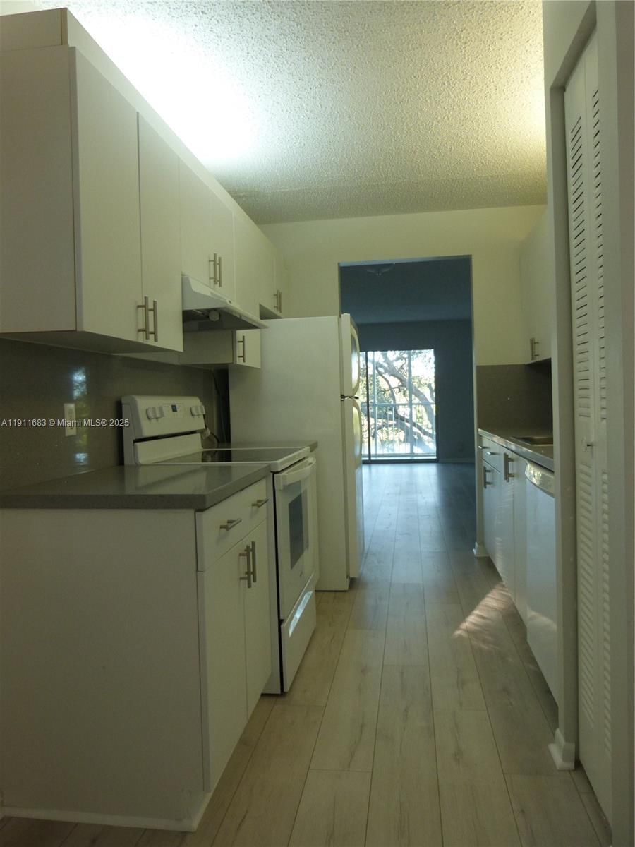Real estate property located at 1151 128th Ter #312D, Broward, Cambridge At Century Vill, Pembroke Pines, FL