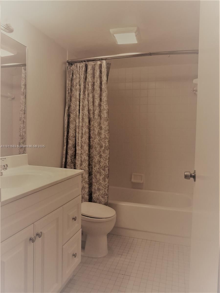 Real estate property located at 1151 128th Ter #312D, Broward, Cambridge At Century Vill, Pembroke Pines, FL