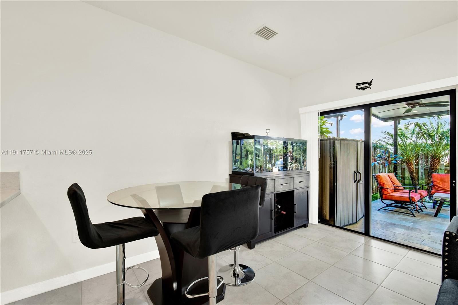Real estate property located at 11411 248th Ln, Miami-dade, Coco Palm Estates, Homestead, FL