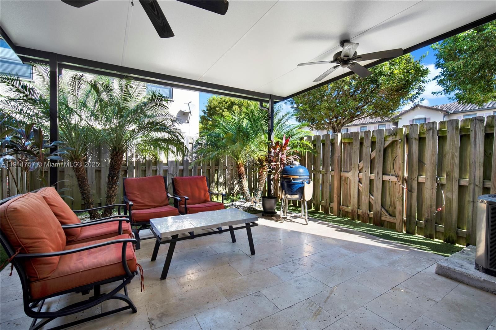 Real estate property located at 11411 248th Ln, Miami-dade, Coco Palm Estates, Homestead, FL