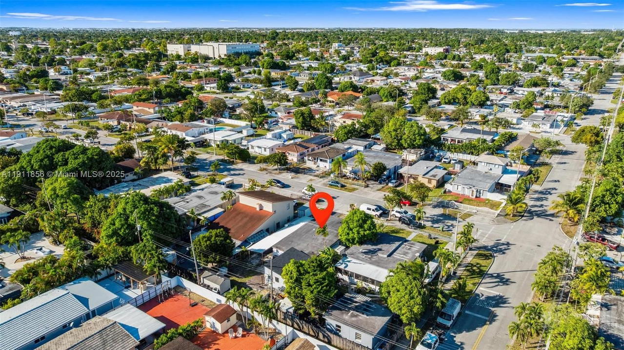 Real estate property located at 580 44th St, Miami-dade, Hialeah 16 Addn Amd & Rev, Hialeah, FL