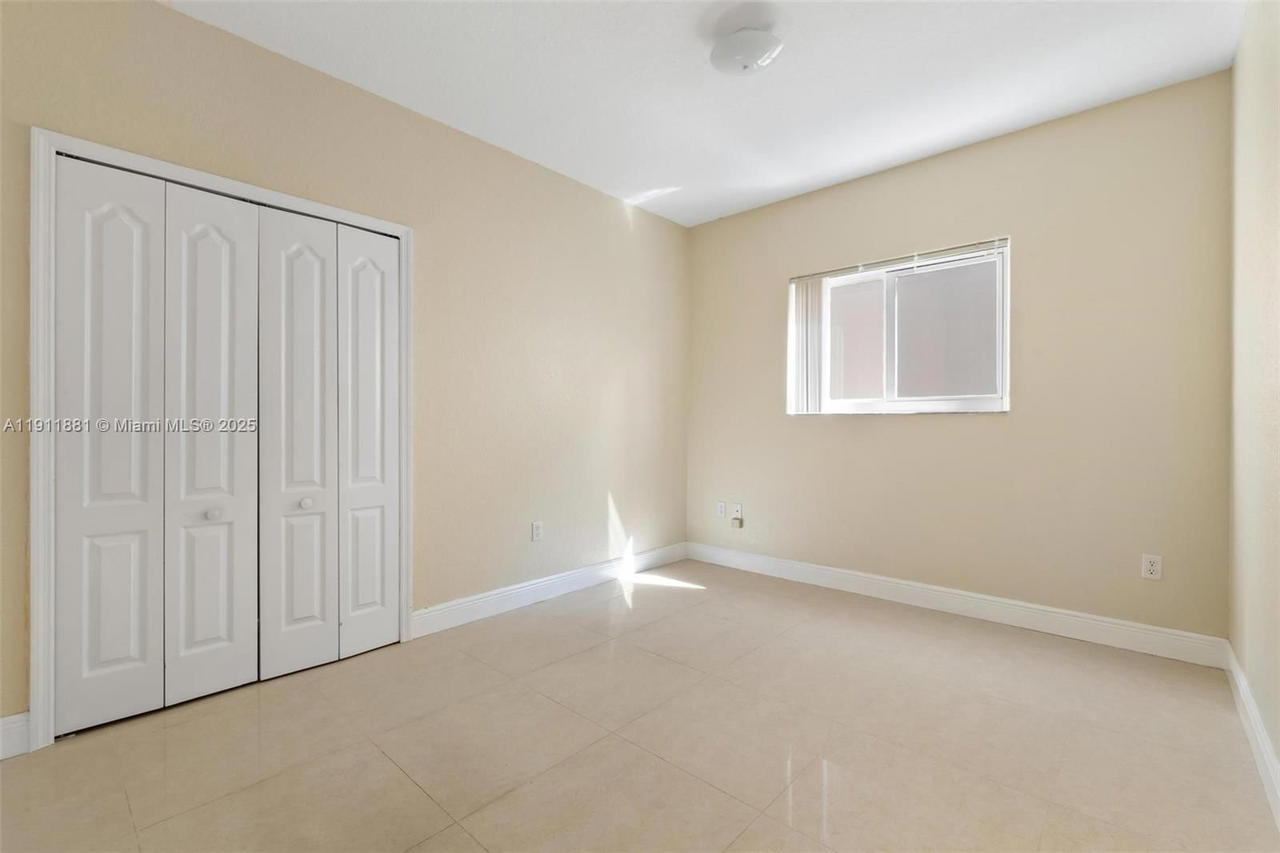 Real estate property located at 8761 142nd St, Miami-dade, Colorama Estates, Miami Lakes, FL