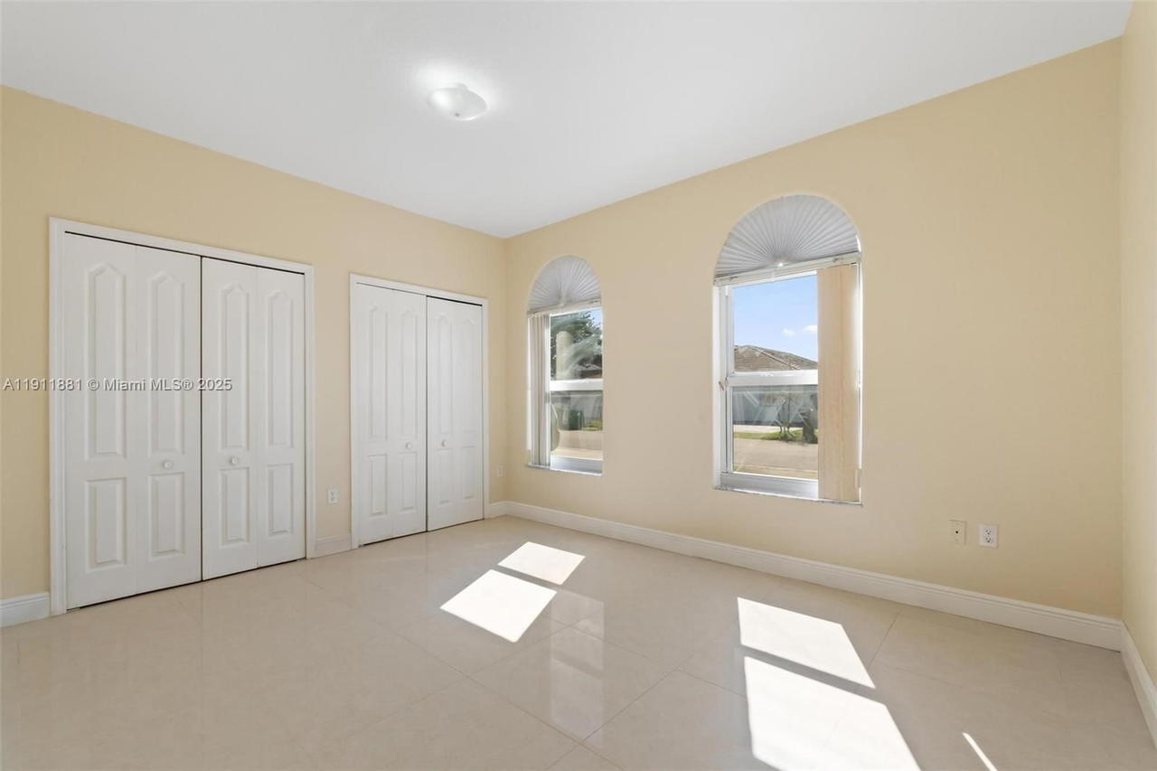 Real estate property located at 8761 142nd St, Miami-dade, Colorama Estates, Miami Lakes, FL
