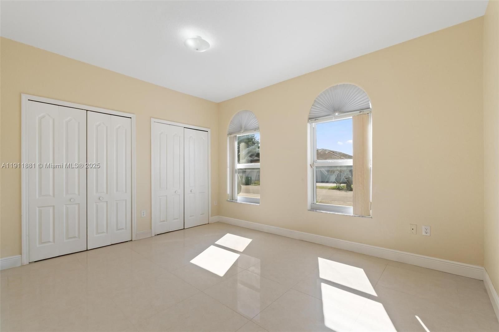 Real estate property located at 8761 142nd St, Miami-dade, Colorama Estates, Miami Lakes, FL