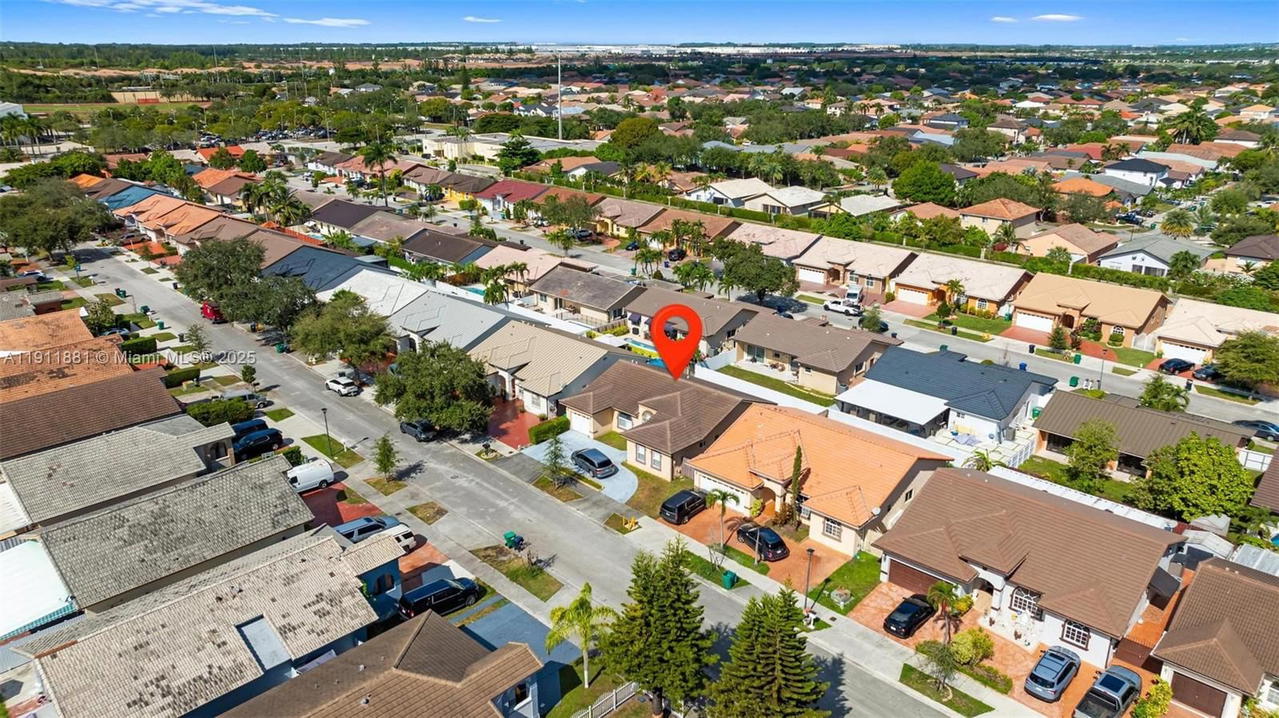 Real estate property located at 8761 142nd St, Miami-dade, Colorama Estates, Miami Lakes, FL