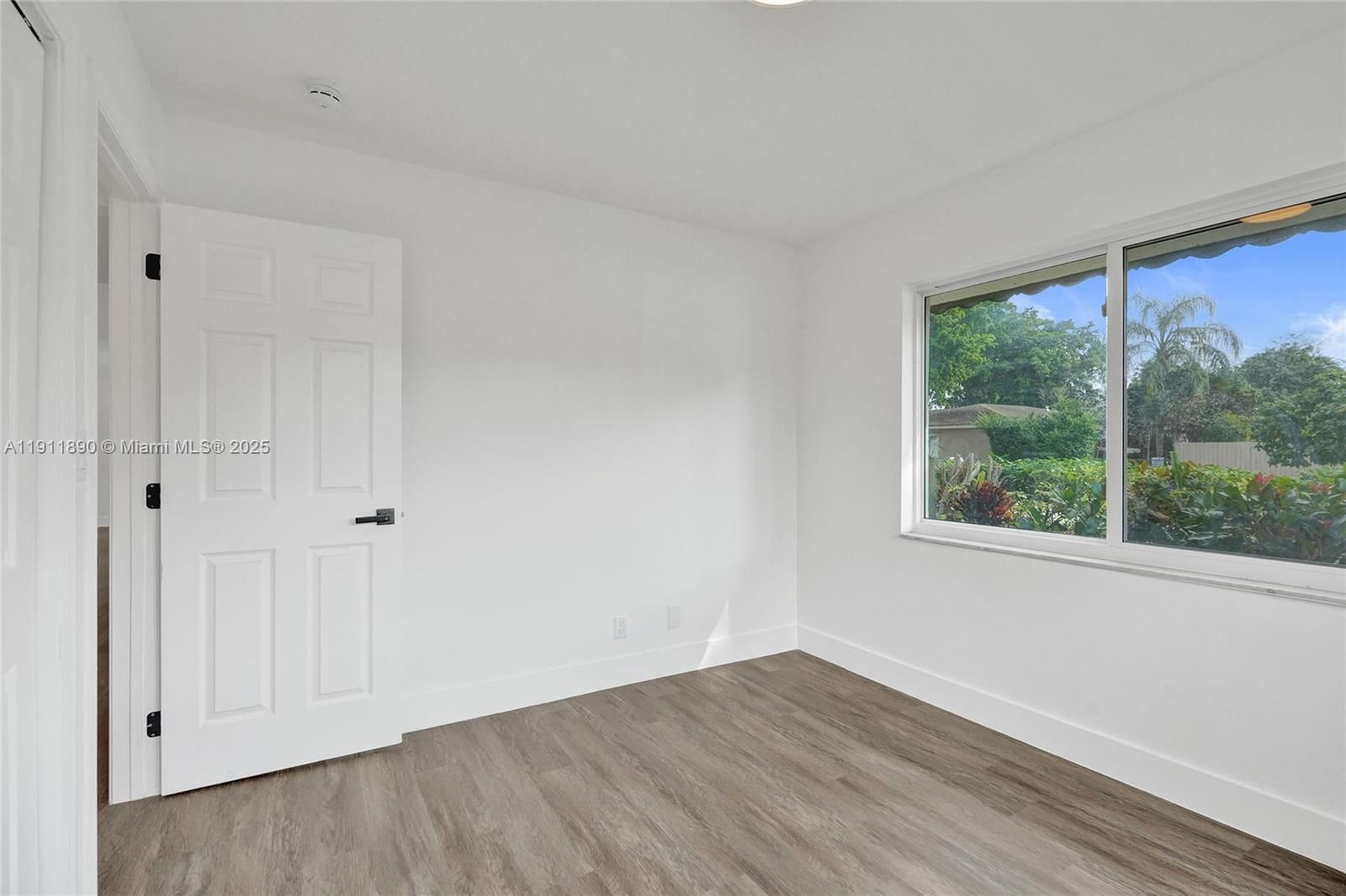 Real estate property located at 8109 71st Ave, Broward, Sunflower First Add, Tamarac, FL