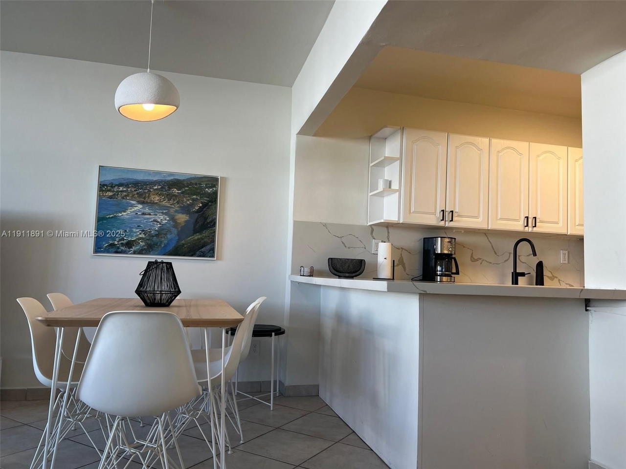 Real estate property located at 100 Lincoln Rd #604, Miami-dade, The Decoplage Condo, Miami Beach, FL