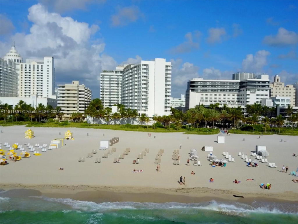 Real estate property located at 100 Lincoln Rd #604, Miami-dade, The Decoplage Condo, Miami Beach, FL