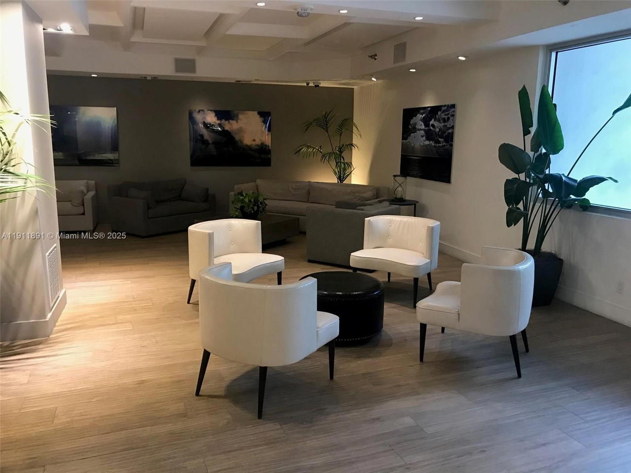 Real estate property located at 100 Lincoln Rd #604, Miami-dade, The Decoplage Condo, Miami Beach, FL