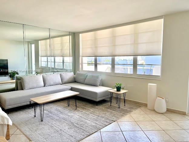 Real estate property located at 100 Lincoln Rd #604, Miami-dade, The Decoplage Condo, Miami Beach, FL