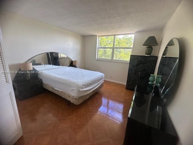 Real estate property located at 1830 Dixieanna St #301, Broward, Dixiana Condo, Hollywood, FL