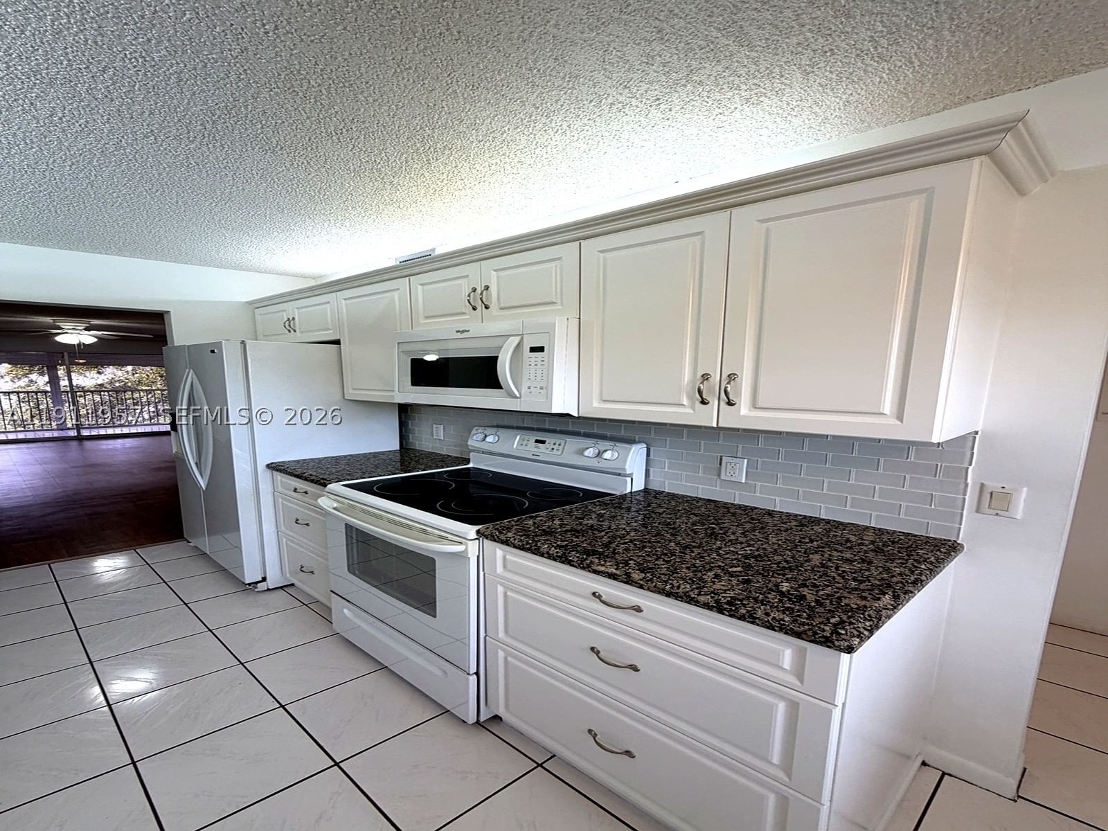 Real estate property located at 1400 124th Ter #402Q, Broward, Cambridge At Century Vill, Pembroke Pines, FL
