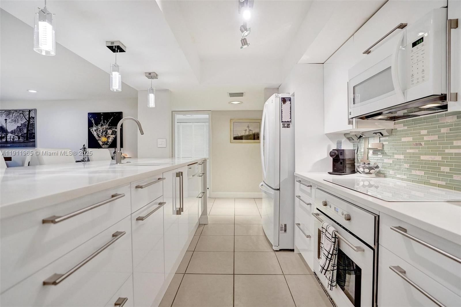 Real estate property located at 20345 Boca West Dr #1503, Palm Beach, Hammocks At Boca West Con, Boca Raton, FL