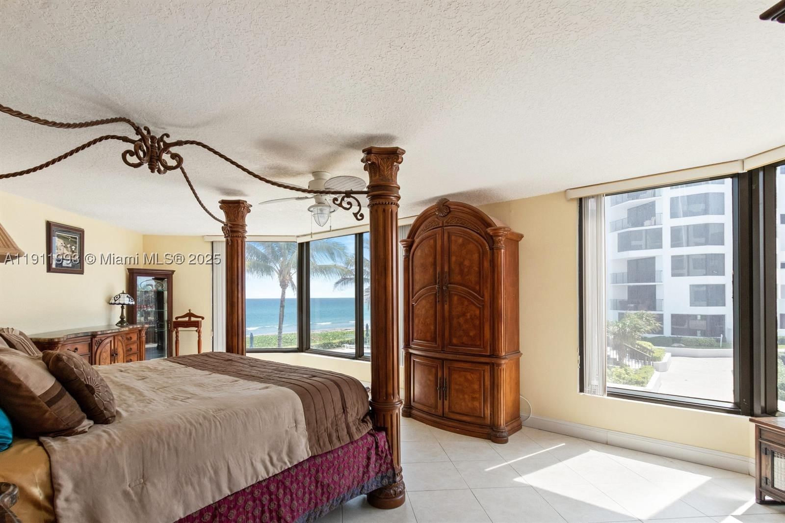 Real estate property located at 2565 Ocean Blvd #112N, Palm Beach, Townhouses Of Highland Be, Highland Beach, FL
