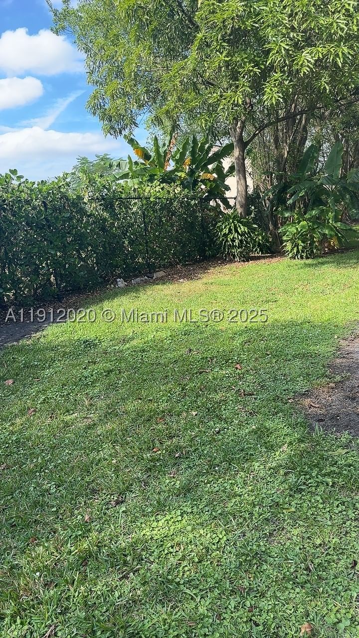 Real estate property located at 19 Matador Ln #6-22, Broward, Valencia Village Condo Ph, Davie, FL