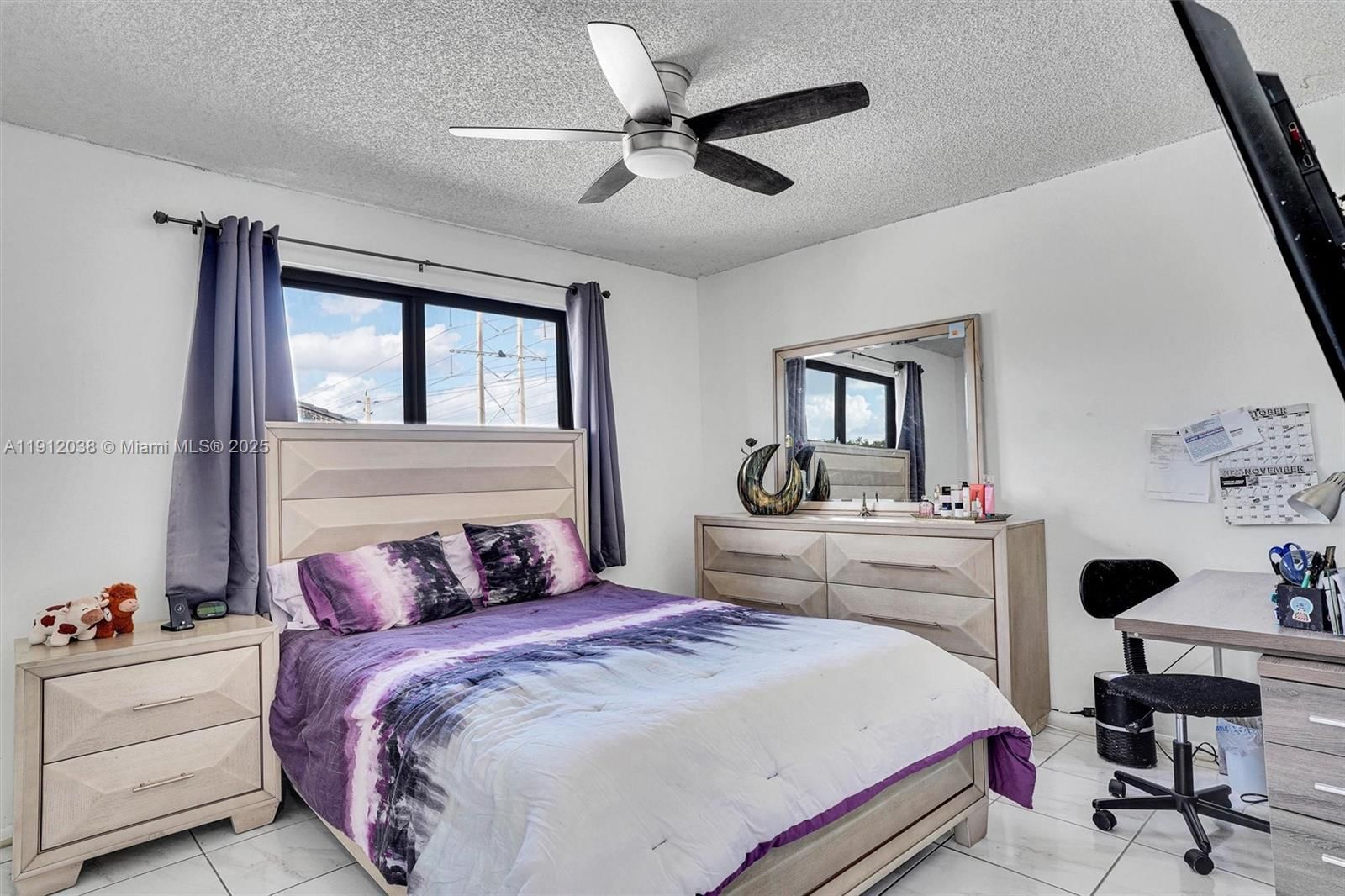 Real estate property located at 6501 136th Ct, Miami-dade, Arborgate Kendall Lk E Co, Miami, FL