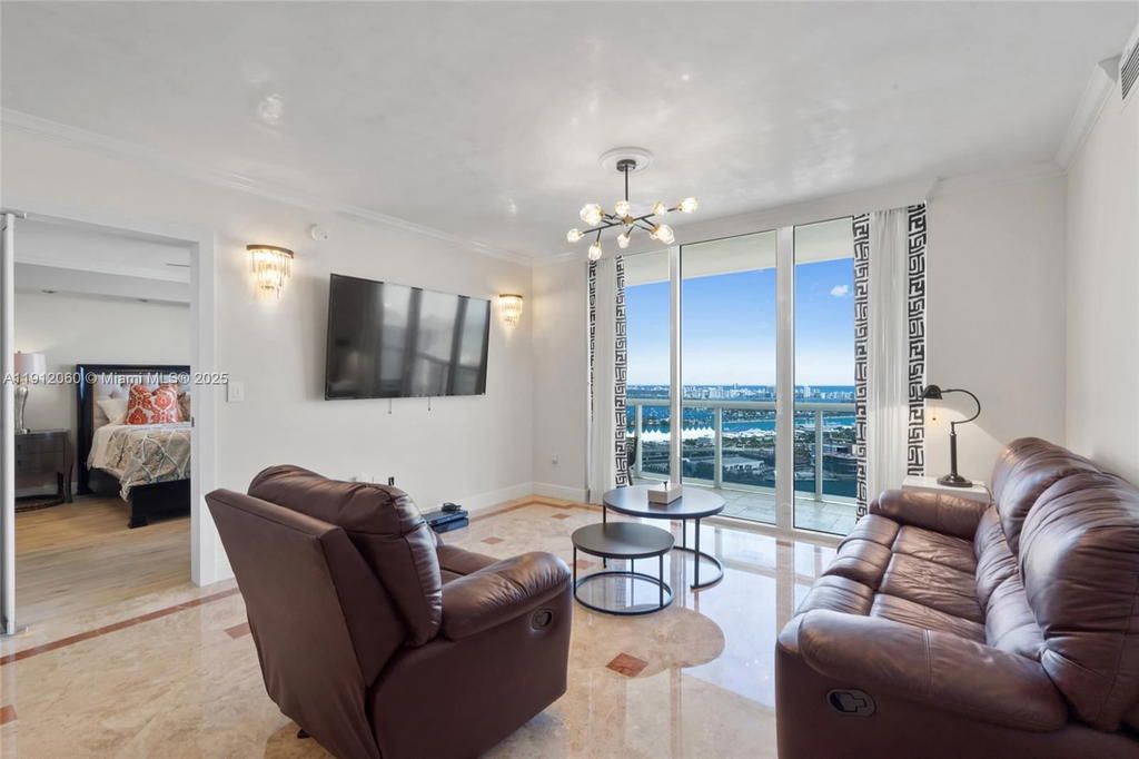 Real estate property located at 50 Biscayne Blvd #4808, Miami-dade, 50 Biscayne Condo, Miami, FL