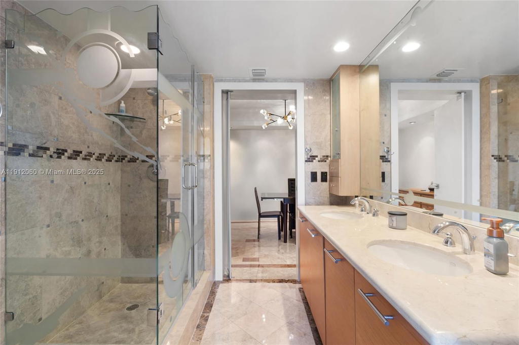 Real estate property located at 50 Biscayne Blvd #4808, Miami-dade, 50 Biscayne Condo, Miami, FL