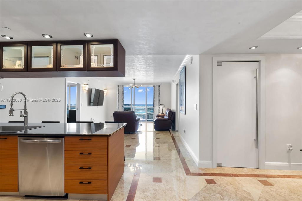 Real estate property located at 50 Biscayne Blvd #4808, Miami-dade, 50 Biscayne Condo, Miami, FL