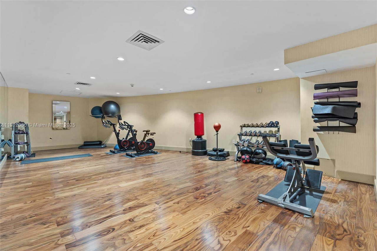 Real estate property located at 50 Biscayne Blvd #4808, Miami-dade, 50 Biscayne Condo, Miami, FL