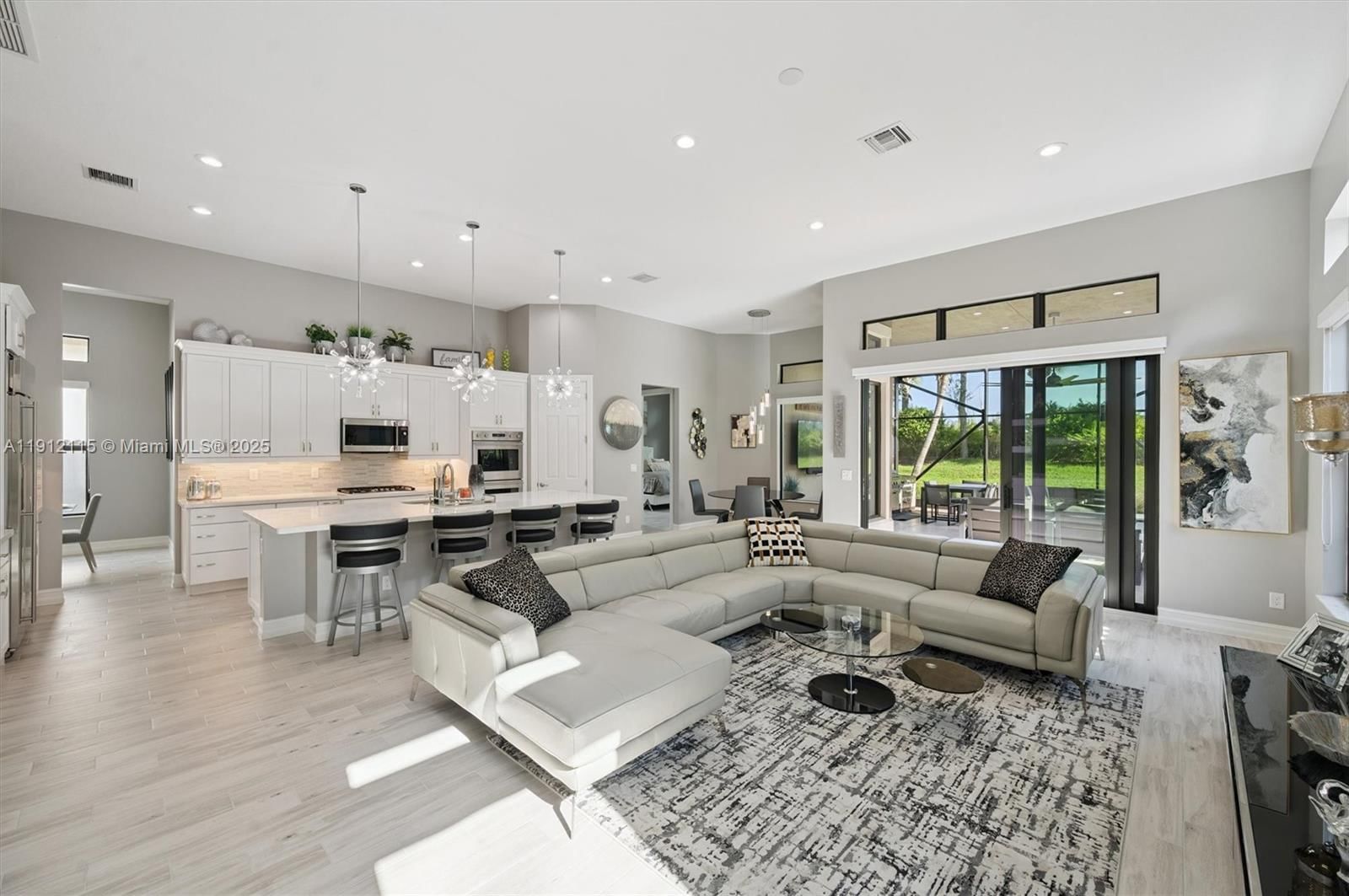 Real estate property located at 12065 Kalmar Cir, Broward, Parkland Royale, Parkland, FL