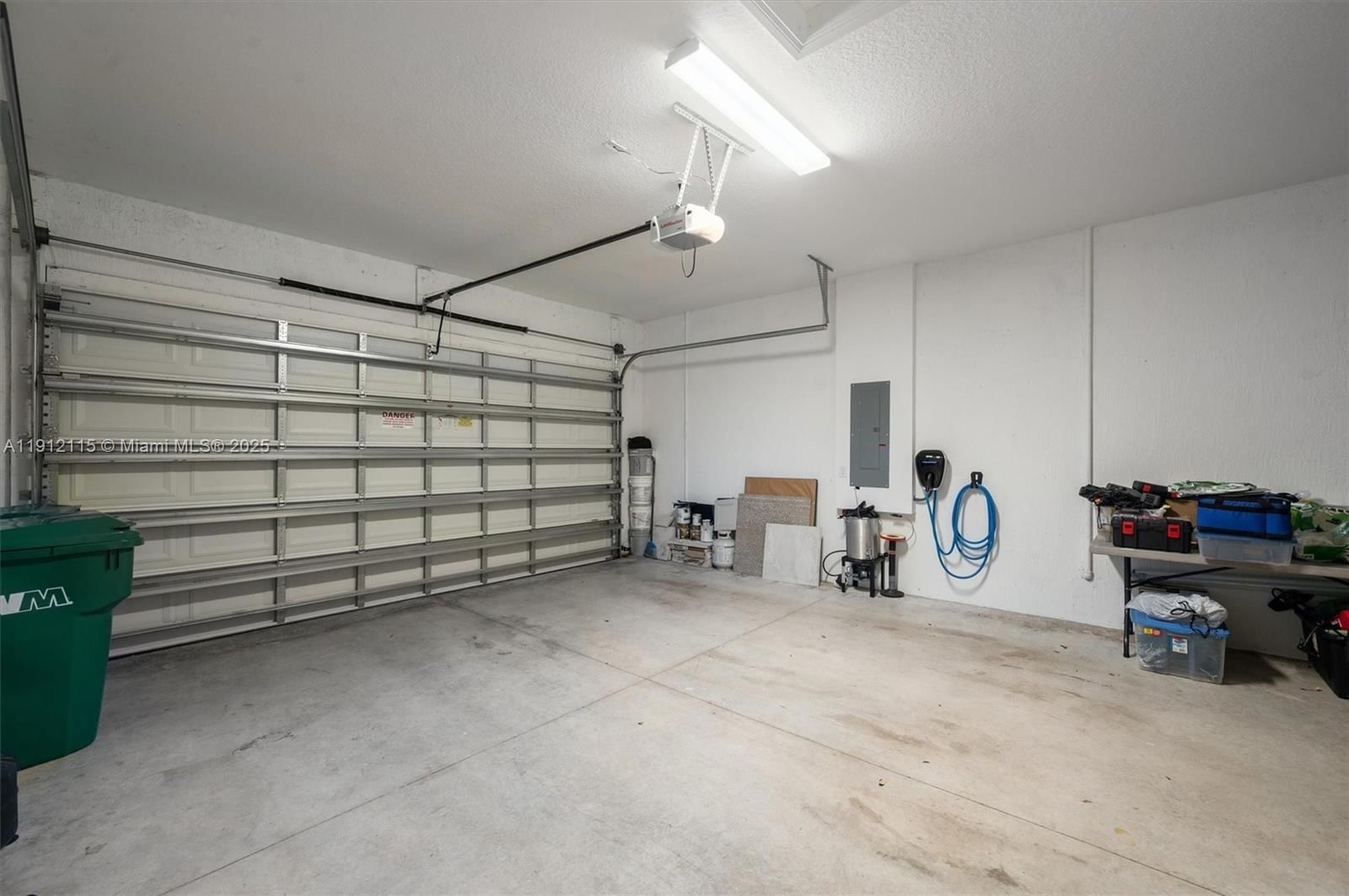 Real estate property located at 12065 Kalmar Cir, Broward, Parkland Royale, Parkland, FL