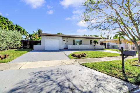 Real estate property located at 19311 118th Ave, Miami-dade, South Miami Heights Addn, Miami, FL