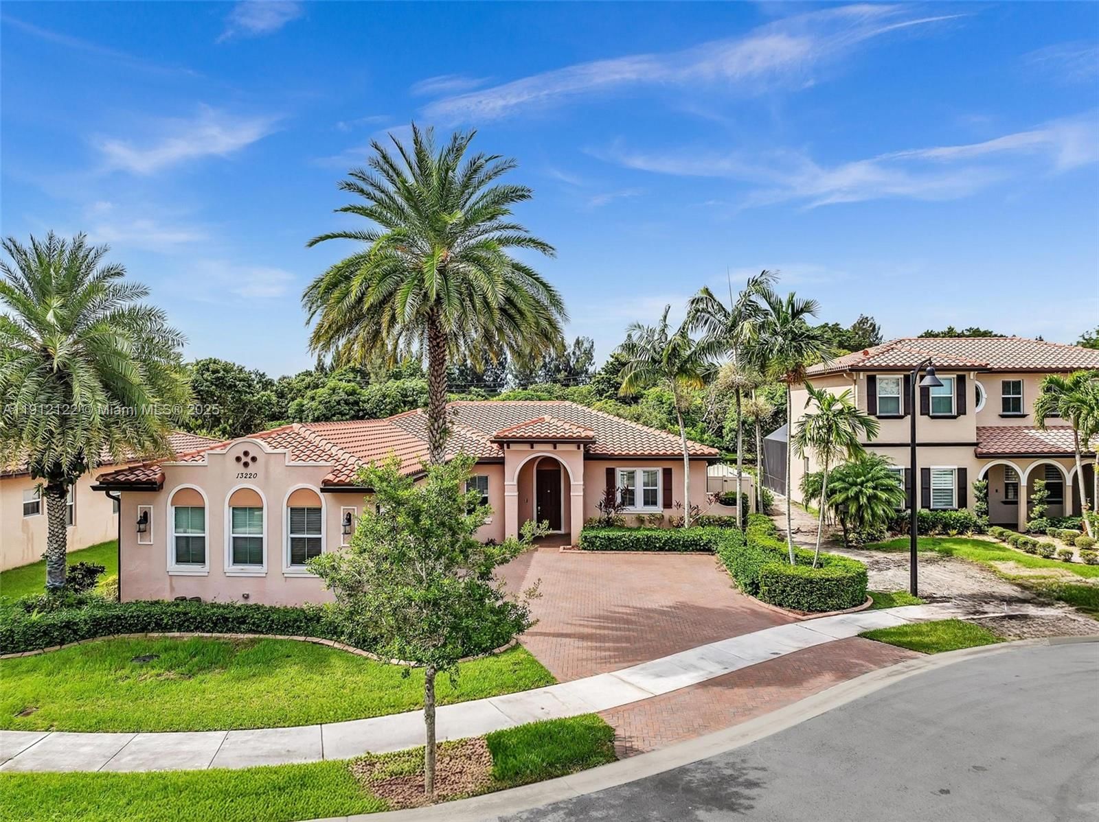 Real estate property located at 13220 13th St, Broward, Taralyne, Davie, FL