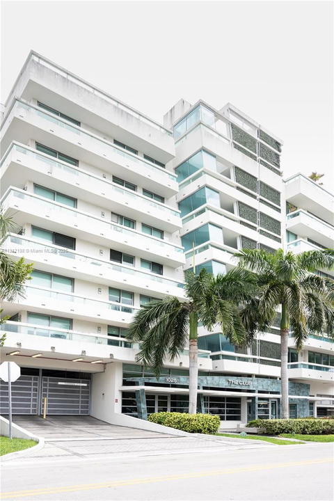 Real estate property located at 1025 92 ST #701, Miami-dade, Bay Harbor Club Condo, Bay Harbor Islands, FL
