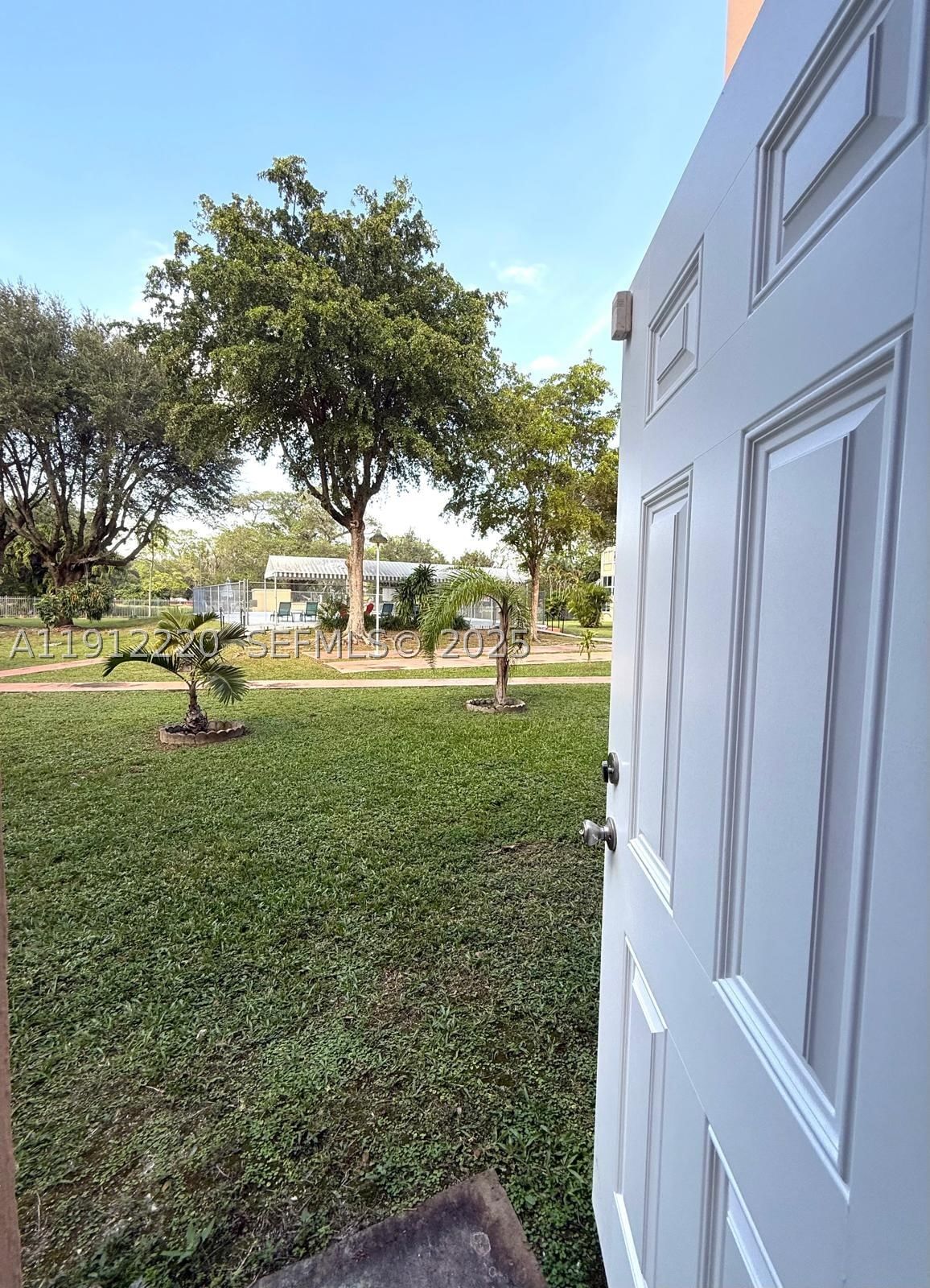 Real estate property located at 1301 191st St F110, Miami-dade, Rolling Green Condo F, Miami, FL