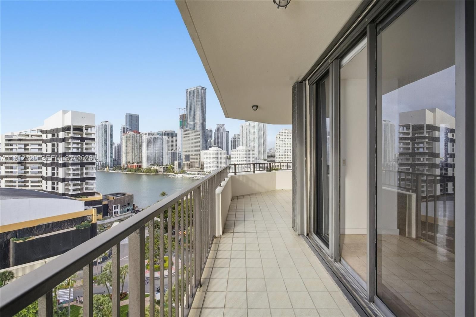 Real estate property located at 520 Brickell Key Dr A1615, Miami-dade, Brickell Key One Condo, Miami, FL