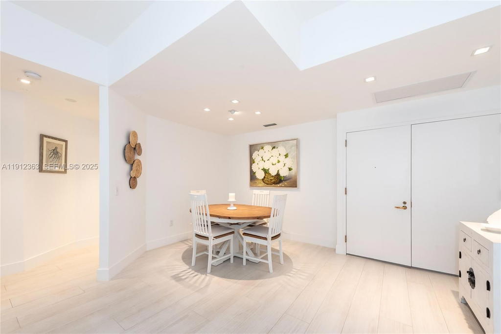 Real estate property located at 8925 Collins Ave #11C, Miami-dade, Mirage Condo, Surfside, FL