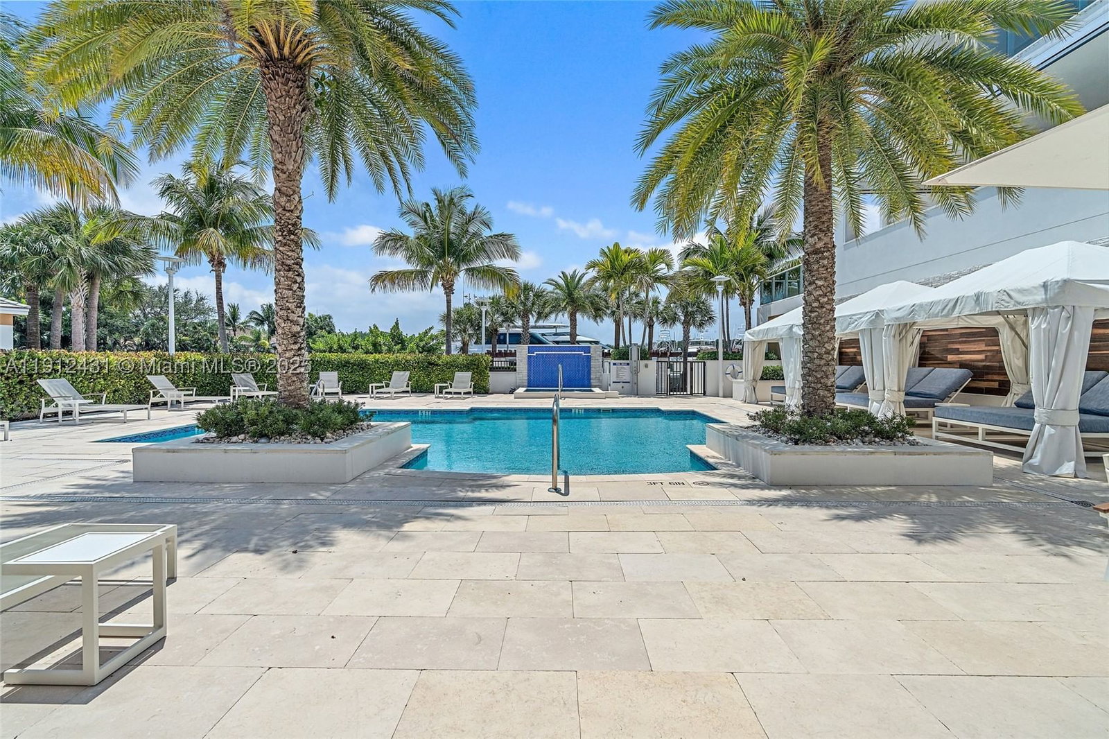 Real estate property located at 2720 Donald Ross Rd #503, Palm Beach, Azure, Palm Beach Gardens, FL
