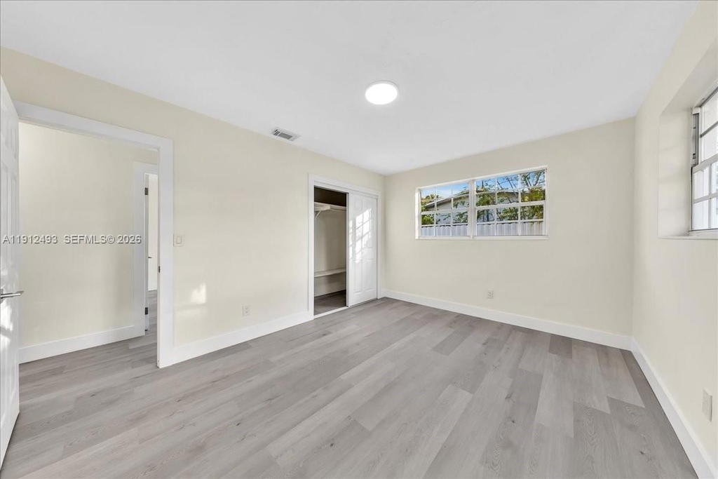 Real estate property located at 18200 9th Ave, Miami-dade, Scott Lake Manor Sec 2, Miami Gardens, FL