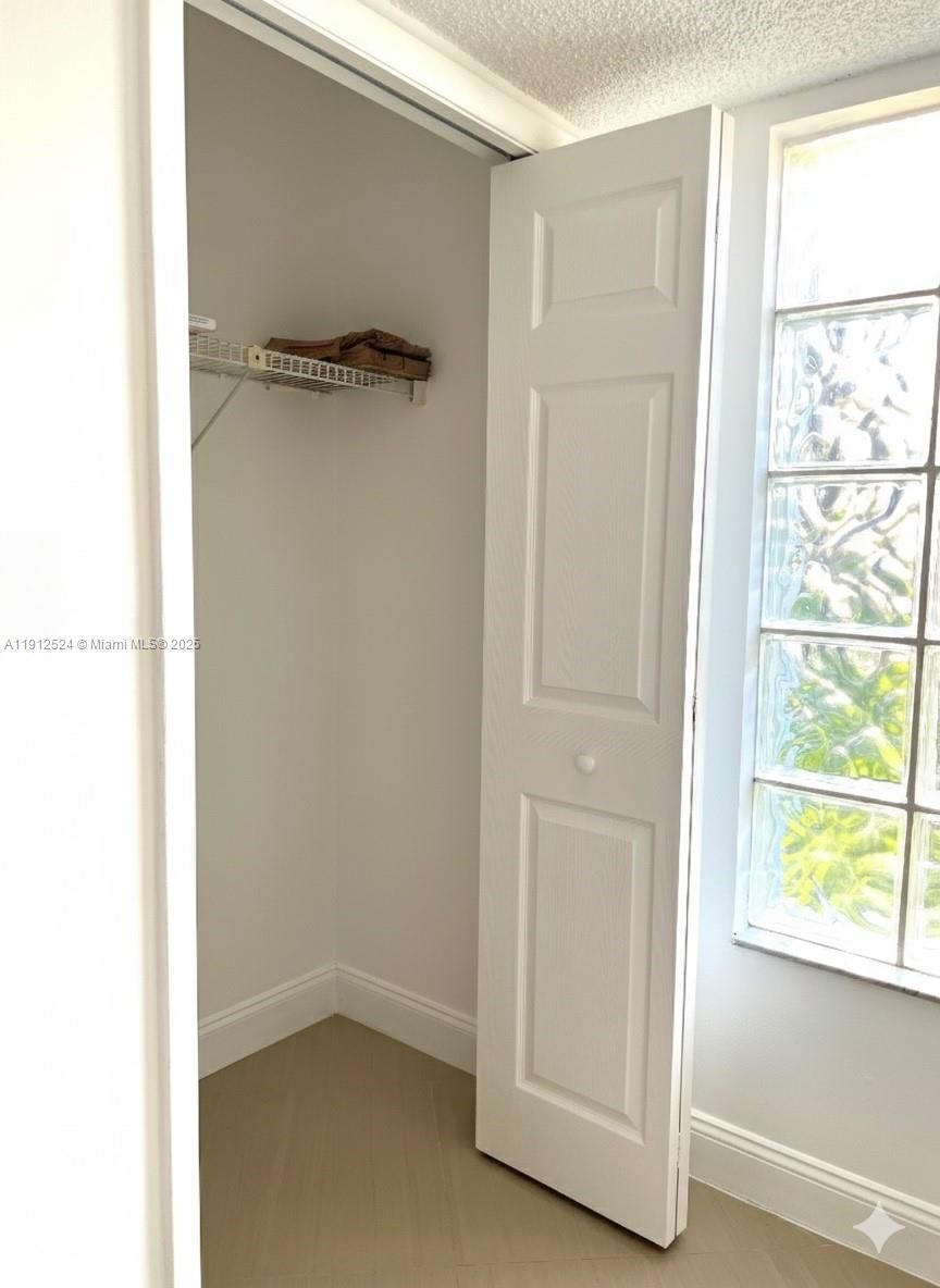 Real estate property located at 16531 Blatt Blvd #101, Broward, Gardens At Bonaventure 14, Weston, FL