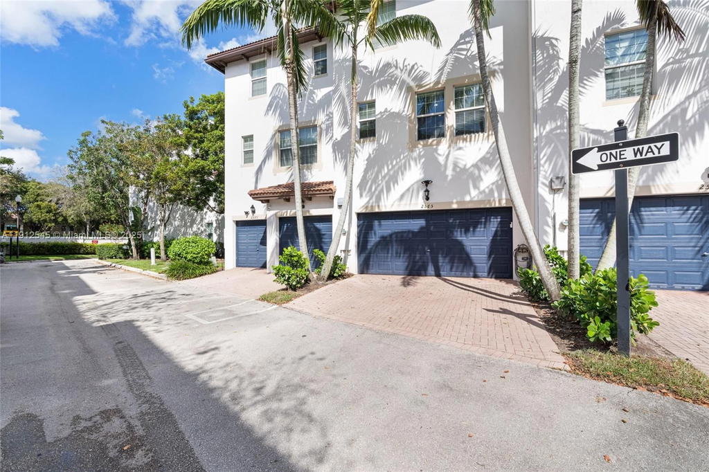 Real estate property located at 2565 119th Ter, Broward, Miramar Residential Plat, Miramar, FL