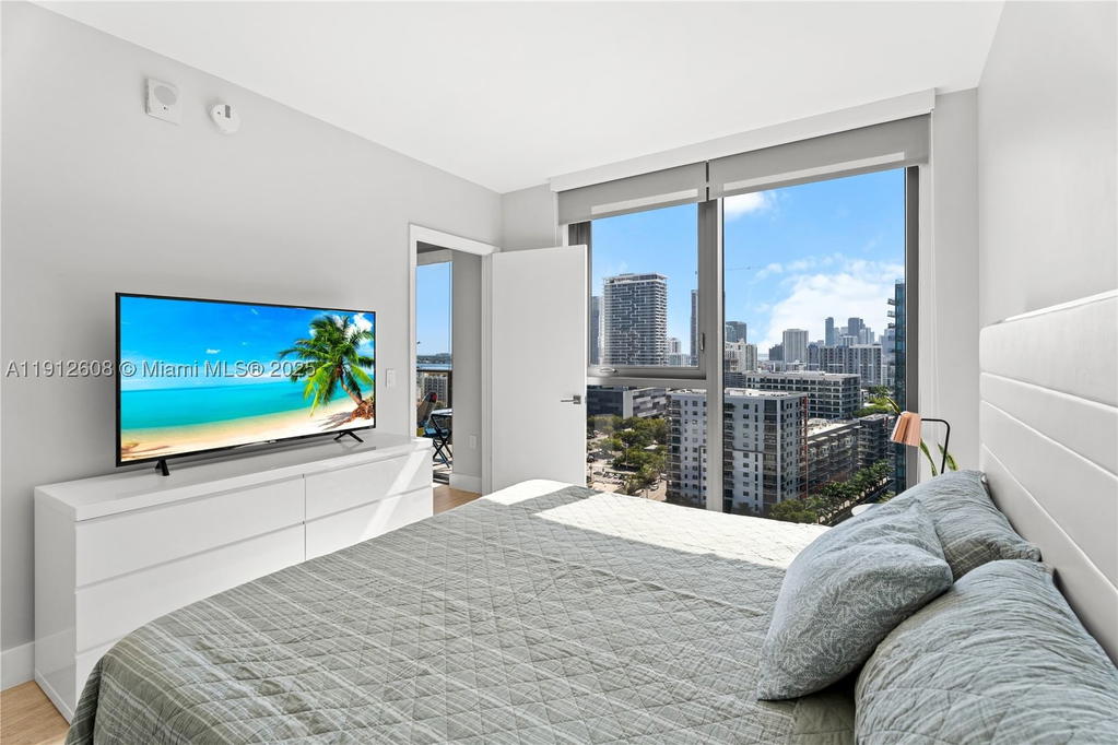 Real estate property located at 121 34th St #2003, Miami-dade, 3401 Midtown Condo, Miami, FL