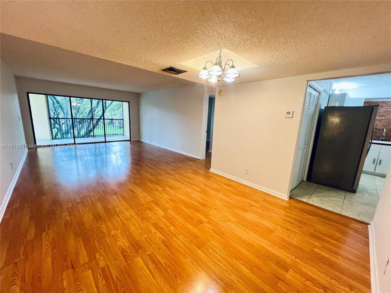 Real estate property located at , Broward, Bldg 130 Of Country Club, Weston, FL