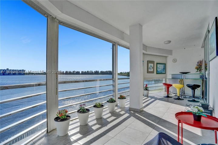 Real estate property located at 1000 191st St #21, Miami-dade, Riviera Condominium Apts, Miami, FL