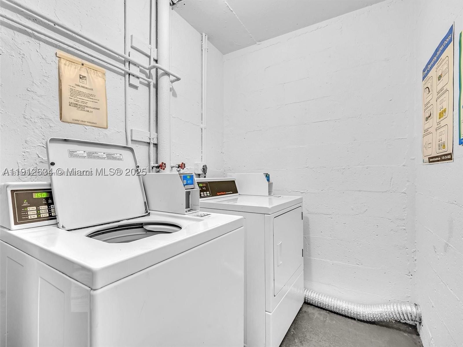 Real estate property located at 1000 191st St #21, Miami-dade, Riviera Condominium Apts, Miami, FL