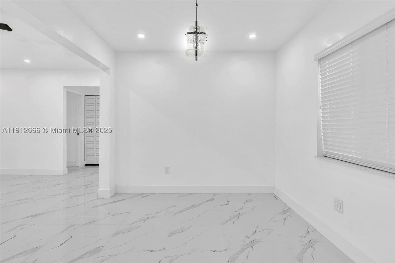 Real estate property located at 5850 3rd Ave, Miami-dade, Pierces Lemon City, Miami, FL
