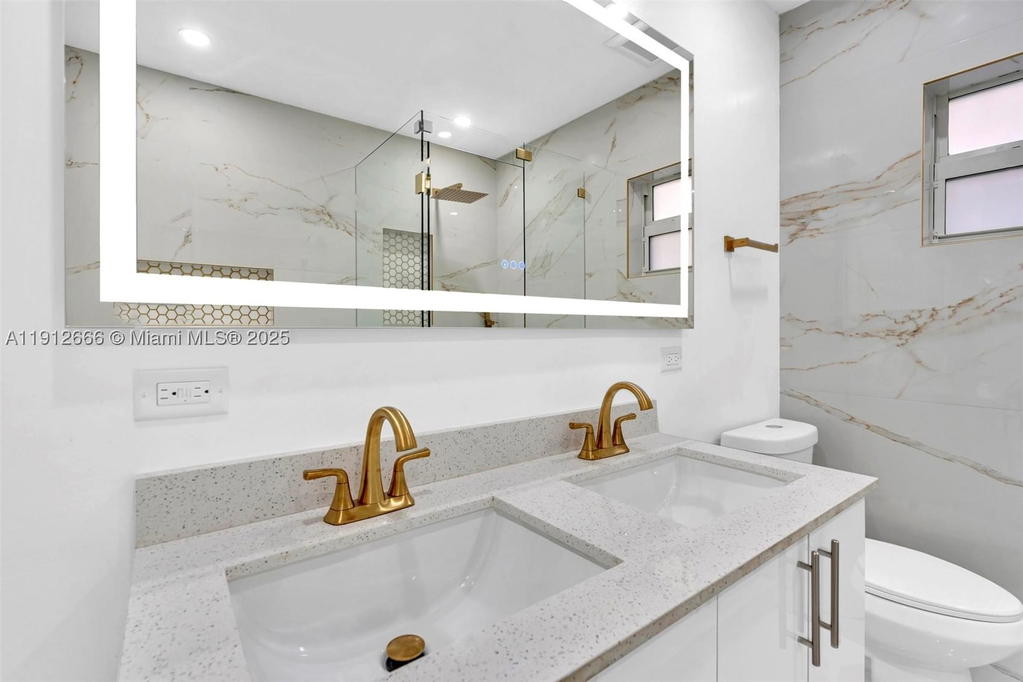 Real estate property located at 5850 3rd Ave, Miami-dade, Pierces Lemon City, Miami, FL