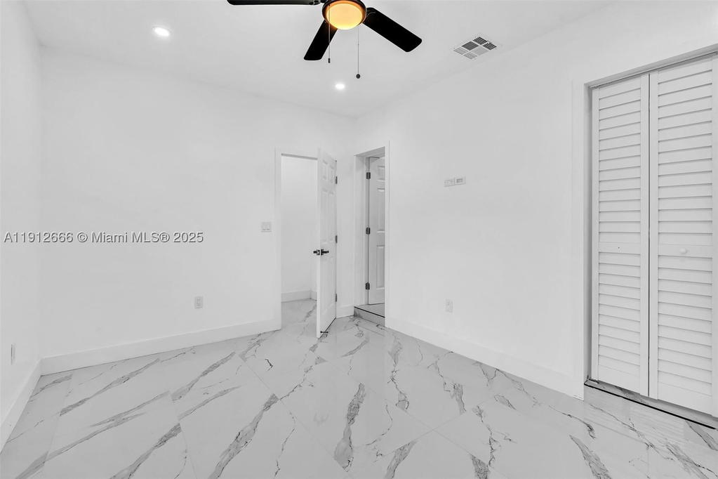 Real estate property located at 5850 3rd Ave, Miami-dade, Pierces Lemon City, Miami, FL